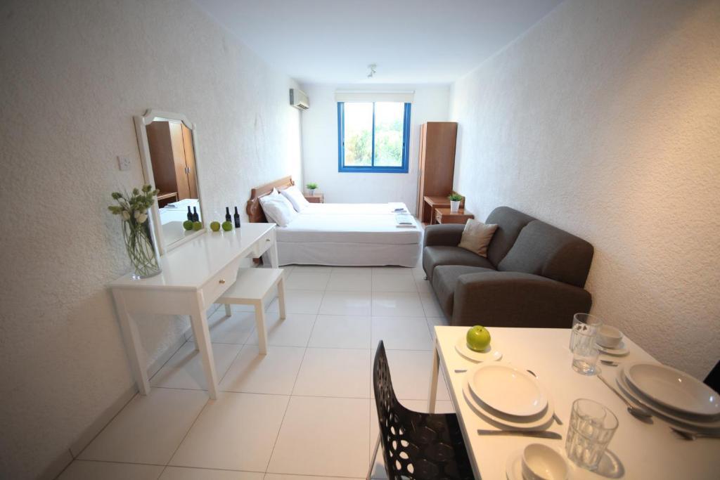 Aphentrika Apartments Протарас Стая снимка