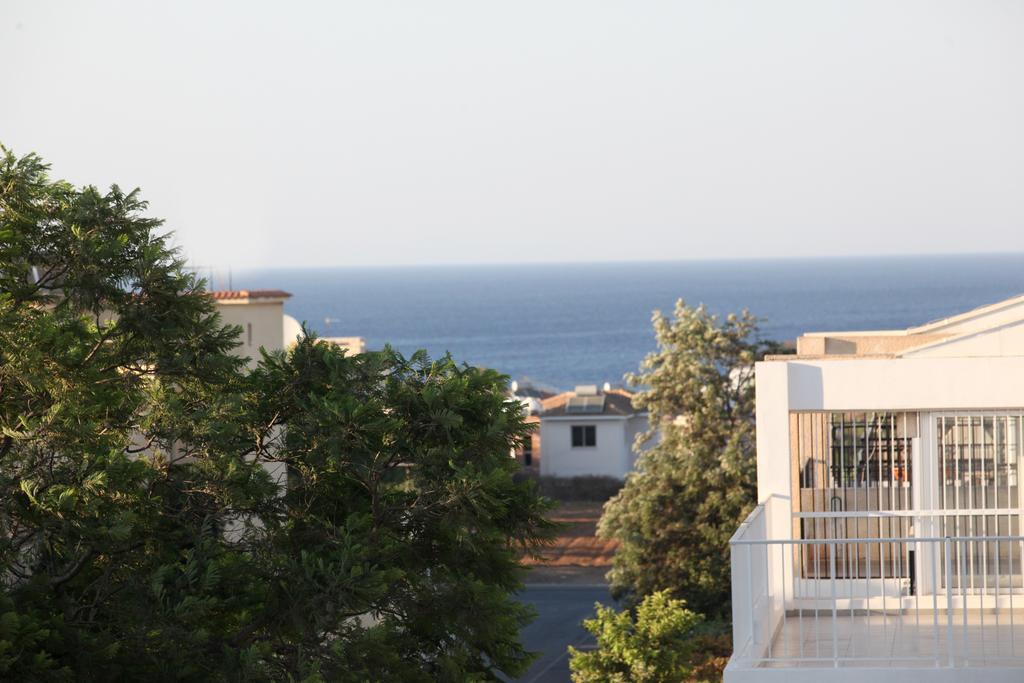 Aphentrika Apartments Протарас Екстериор снимка