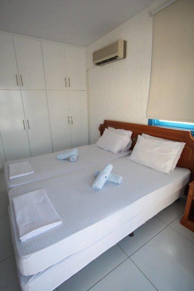 Aphentrika Apartments Протарас Екстериор снимка